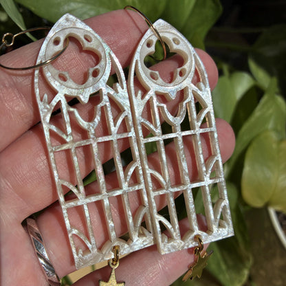 Vidriera Gótica Blanca